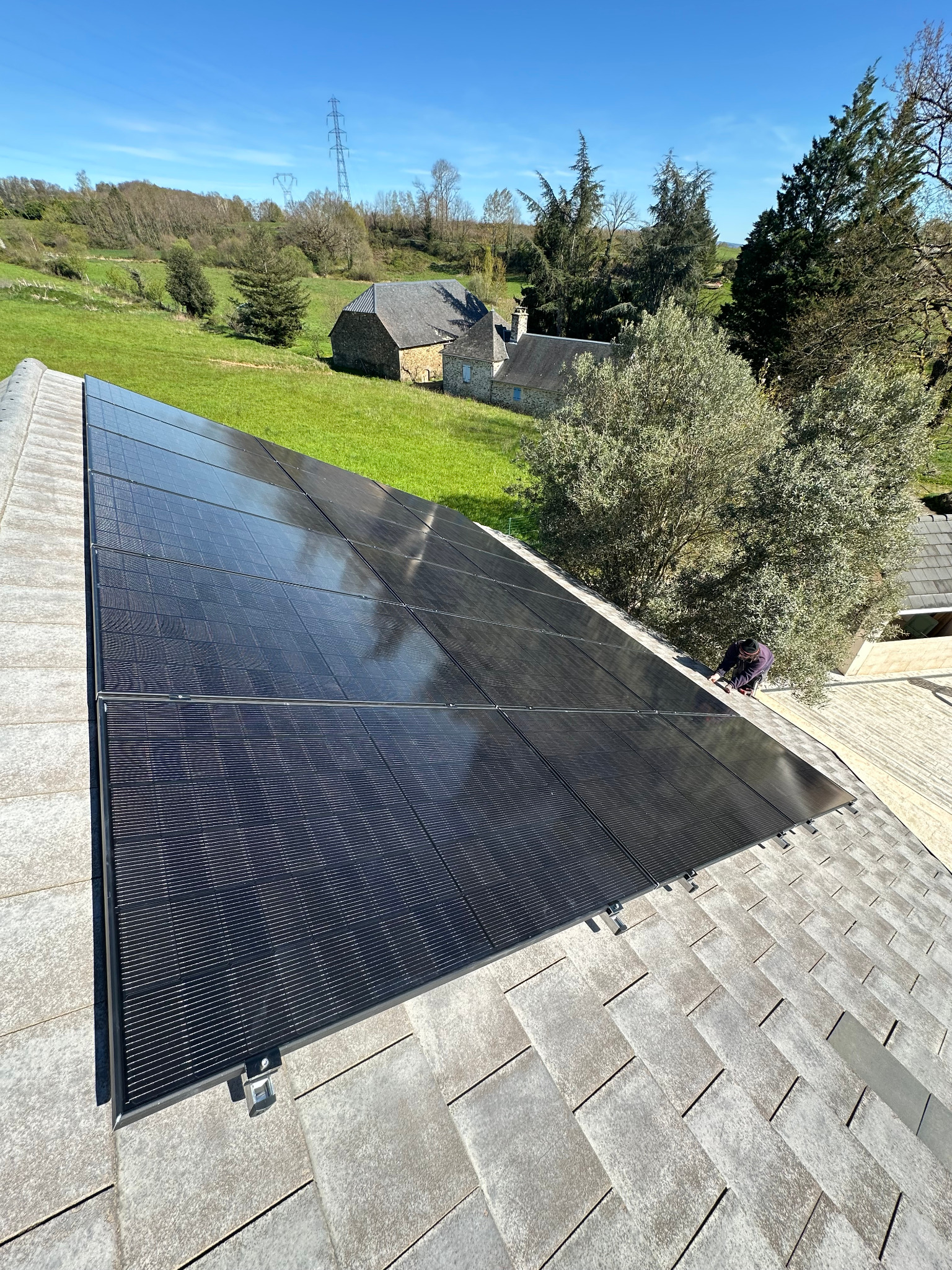Coffrets AC et batteries Enphase avec passerelle de communication